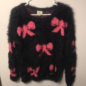 Fuzzy mess shag sweater